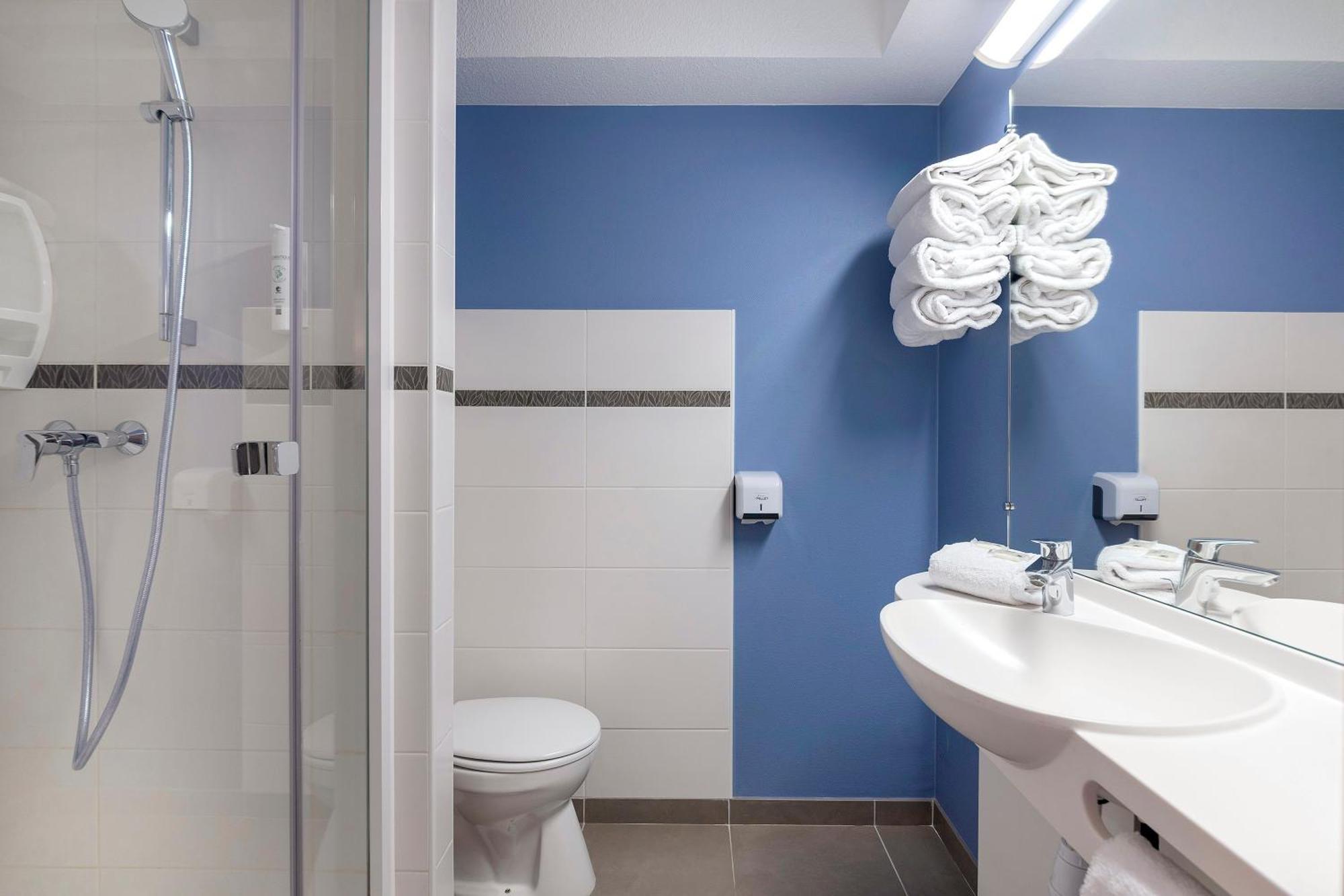 Ace Hotel Paris Sud Villabe Екстериор снимка